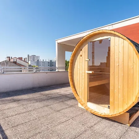 Le Montblanc & Spa Rooftop Apartment Lyon